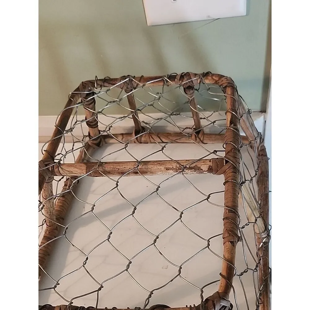 Rustic Chichen Wire Organizer Basket